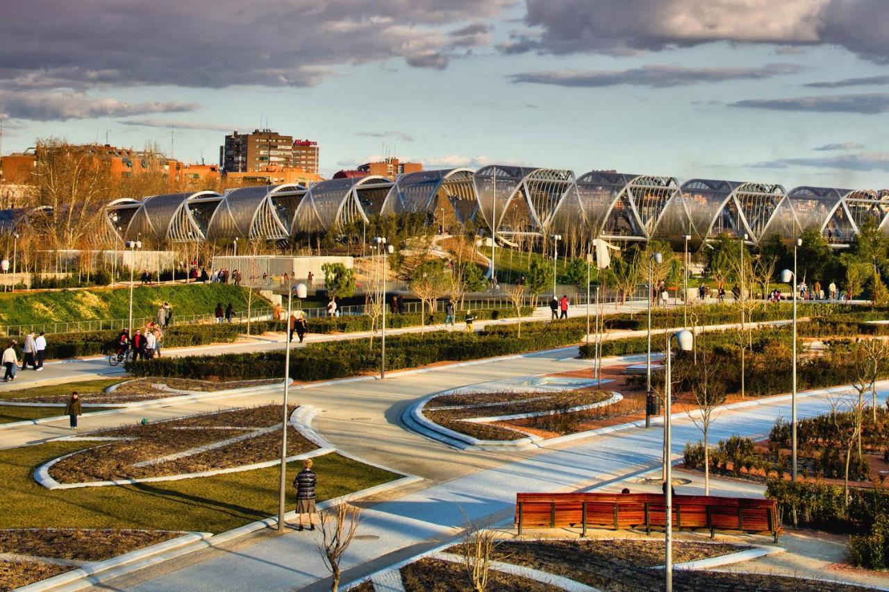 Hotel Gran Legazpi Madrid Kültér fotó